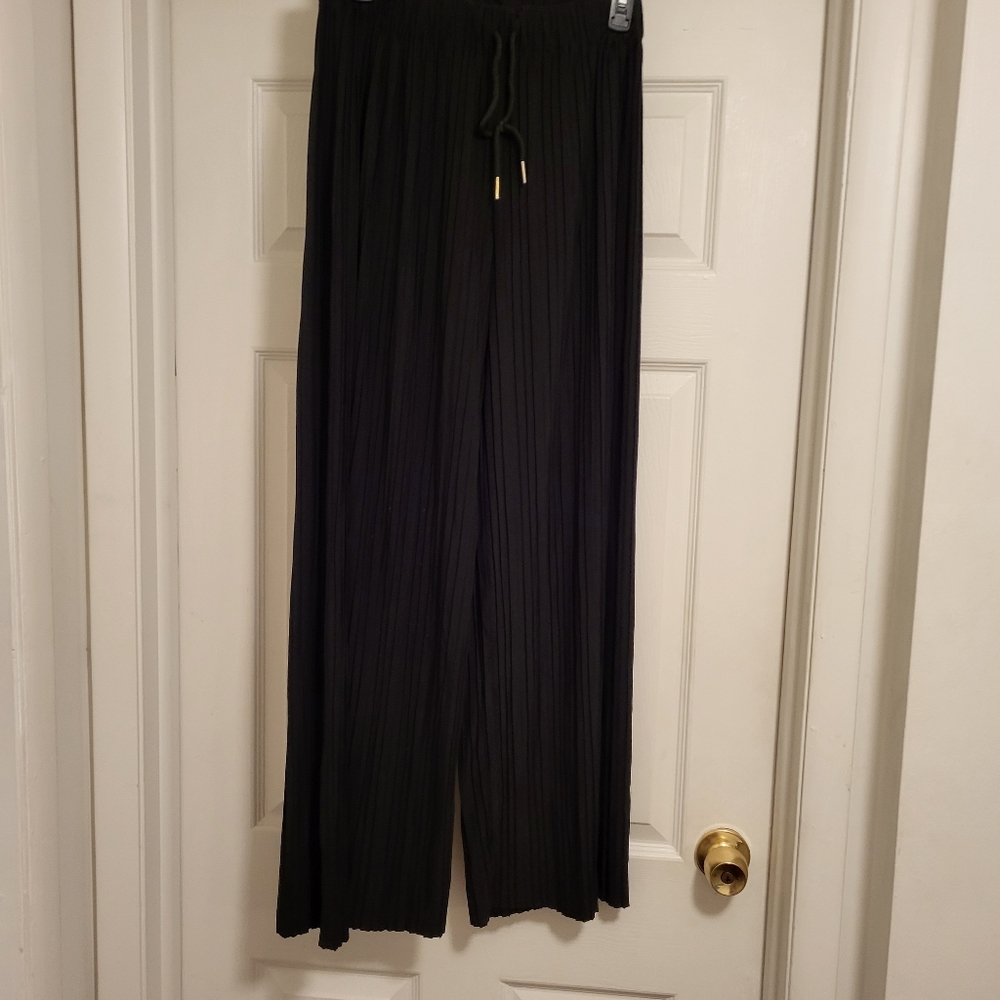 Wide legs woman lounge pants